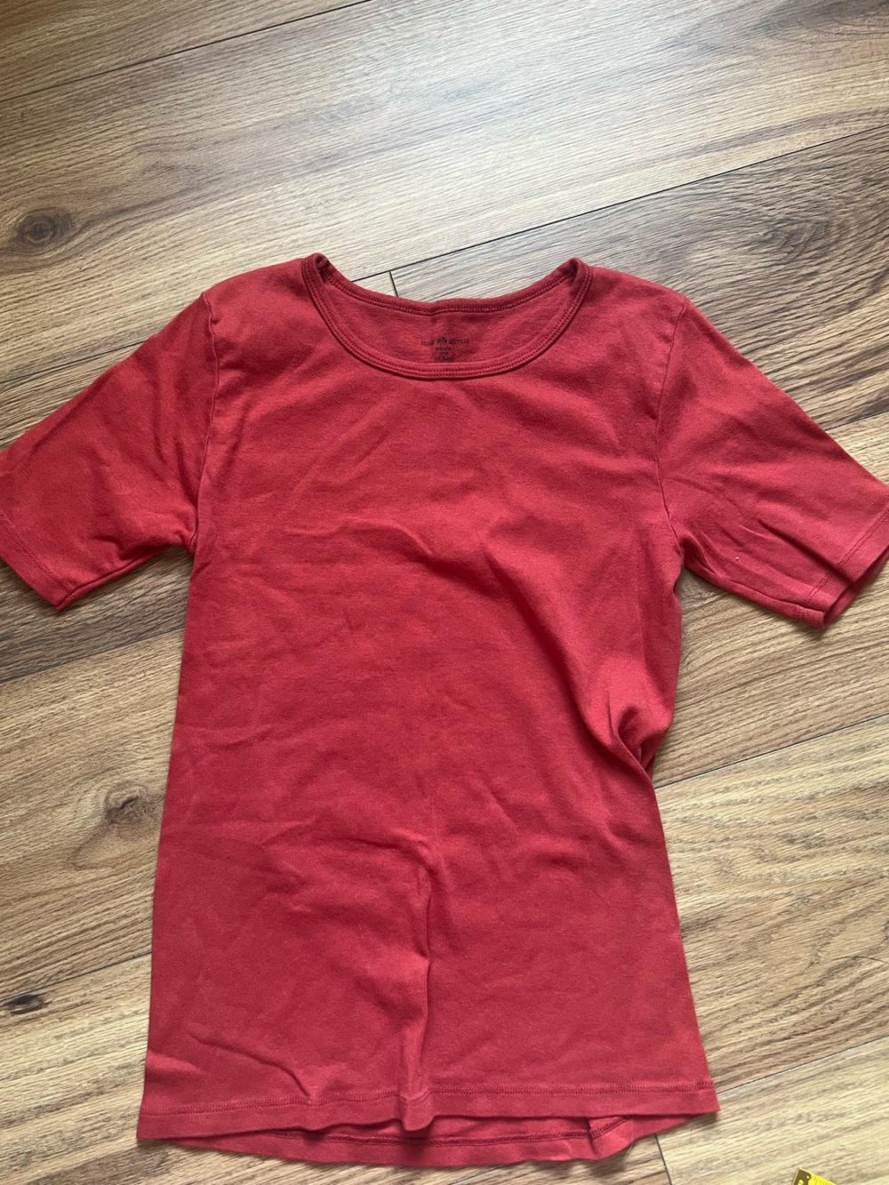 Brandy Melville Red Short Sleeve Crewneck Fitted Everyday T-Shirt One Size